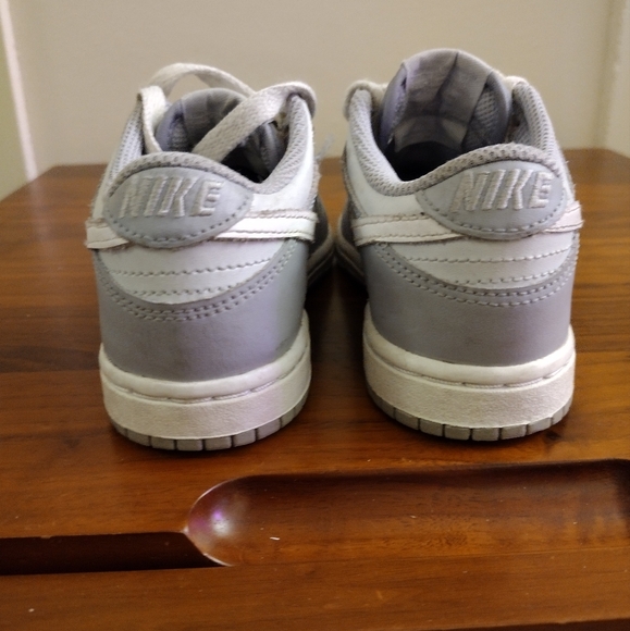 Nike Dunk Low PS in Pure Platinum/White-Wolf Grey. - Picture 4 of 8